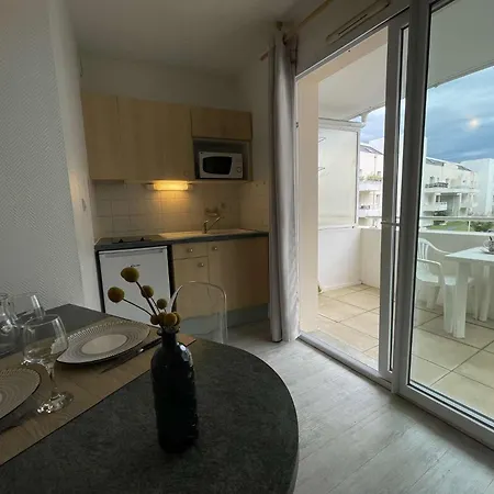 Appt - Lr030-a121z * La Rochelle (Charente-Maritime)